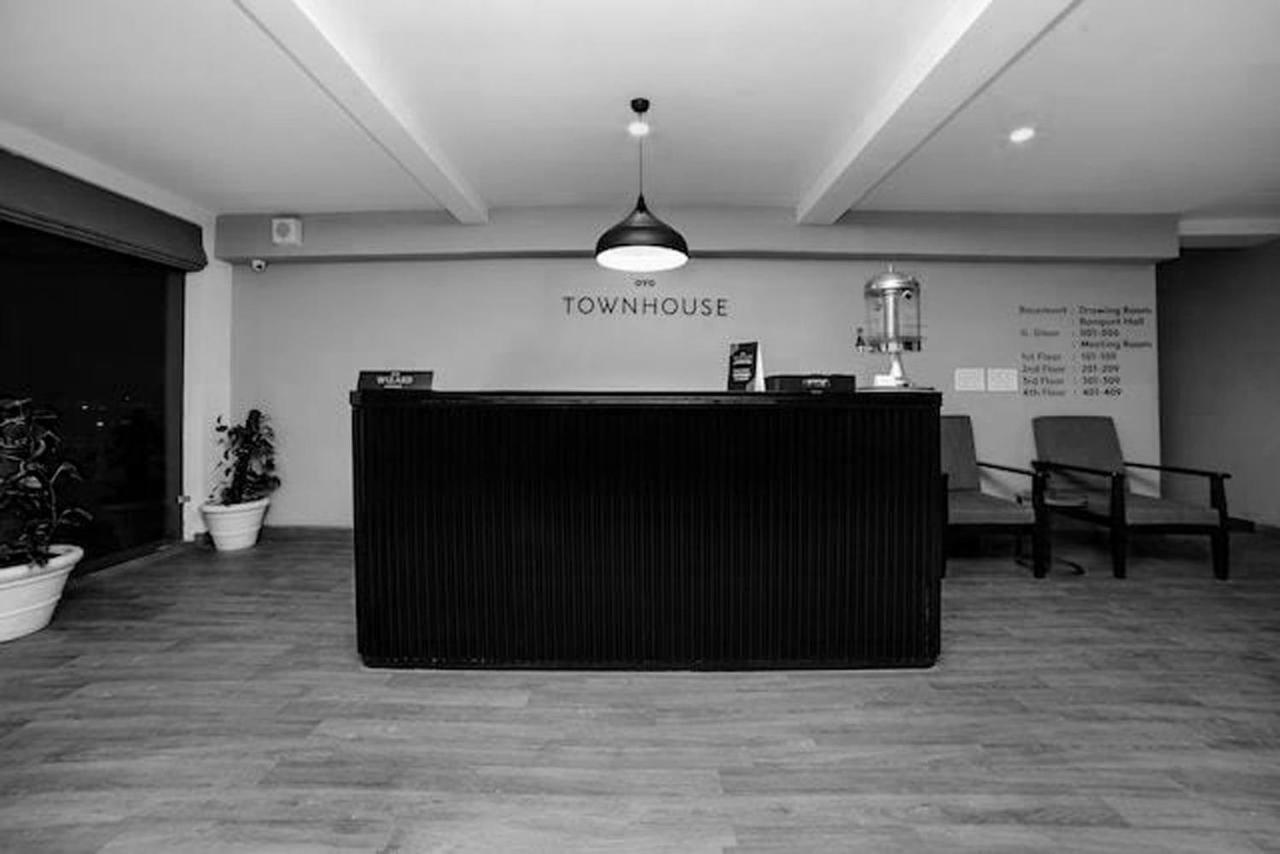 Hotel Townhouse Sohna Road 2 Gurgaon Zewnętrze zdjęcie